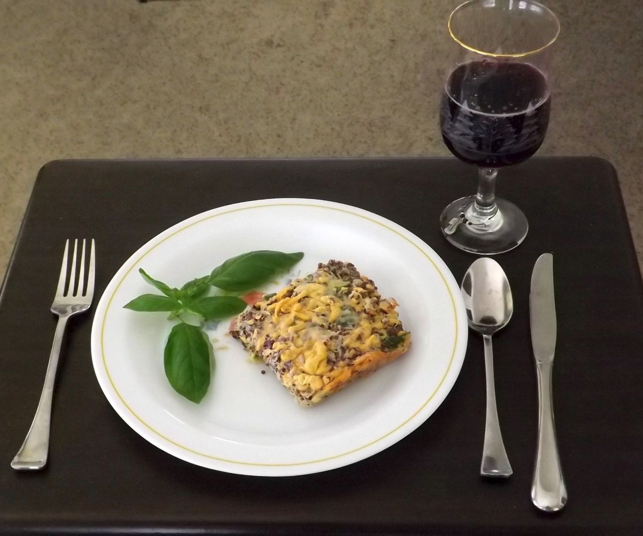 QUINOA ZUCCHINI CHEDDAR BAKE