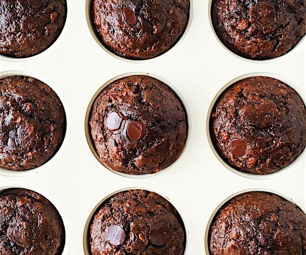 SKINNY DOUBLE CHOCOLATE, PEANUT BUTTER, AND BANANA MUFFINS