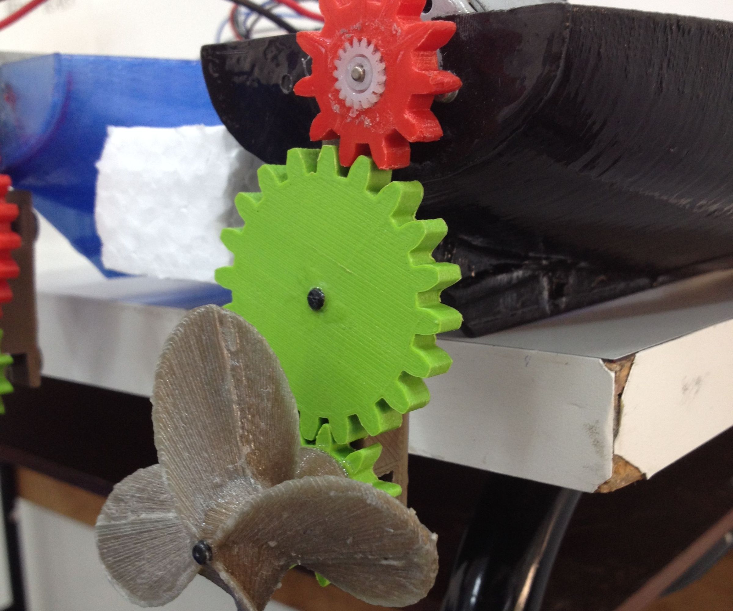 Robô Aquático - Modelagem Transmissão Do Motor - FACENS