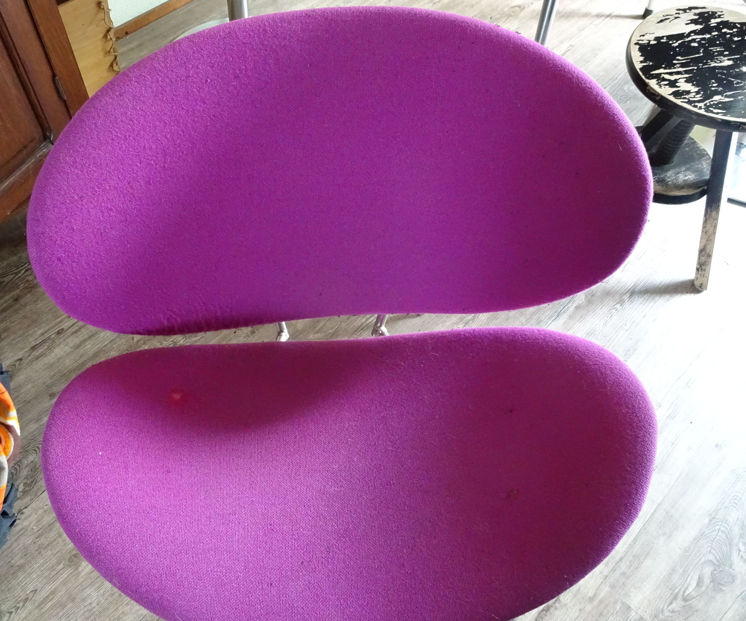 Fix a Tulip Chair With New Fabric