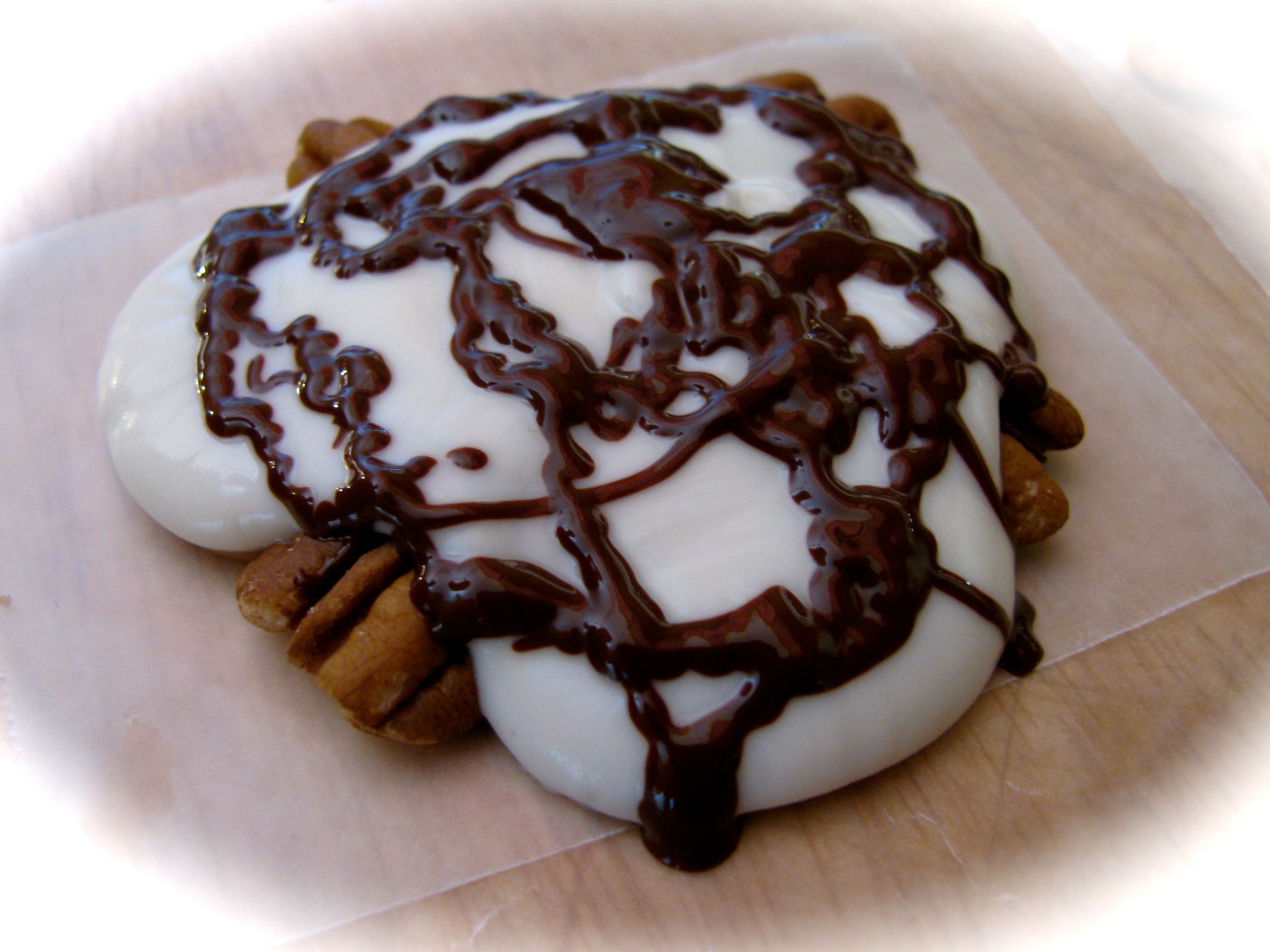 Chocolate Caramel Turtles