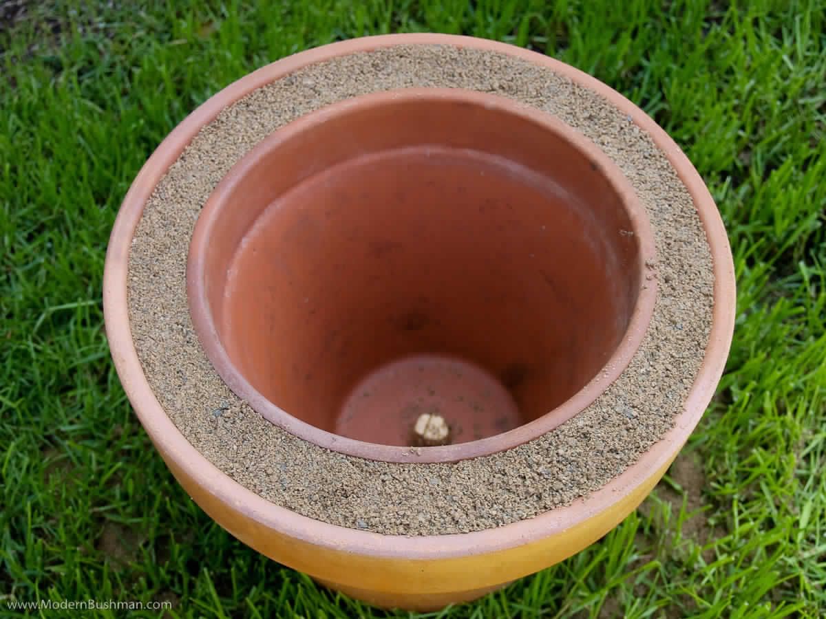 Evaporation Refrigerator