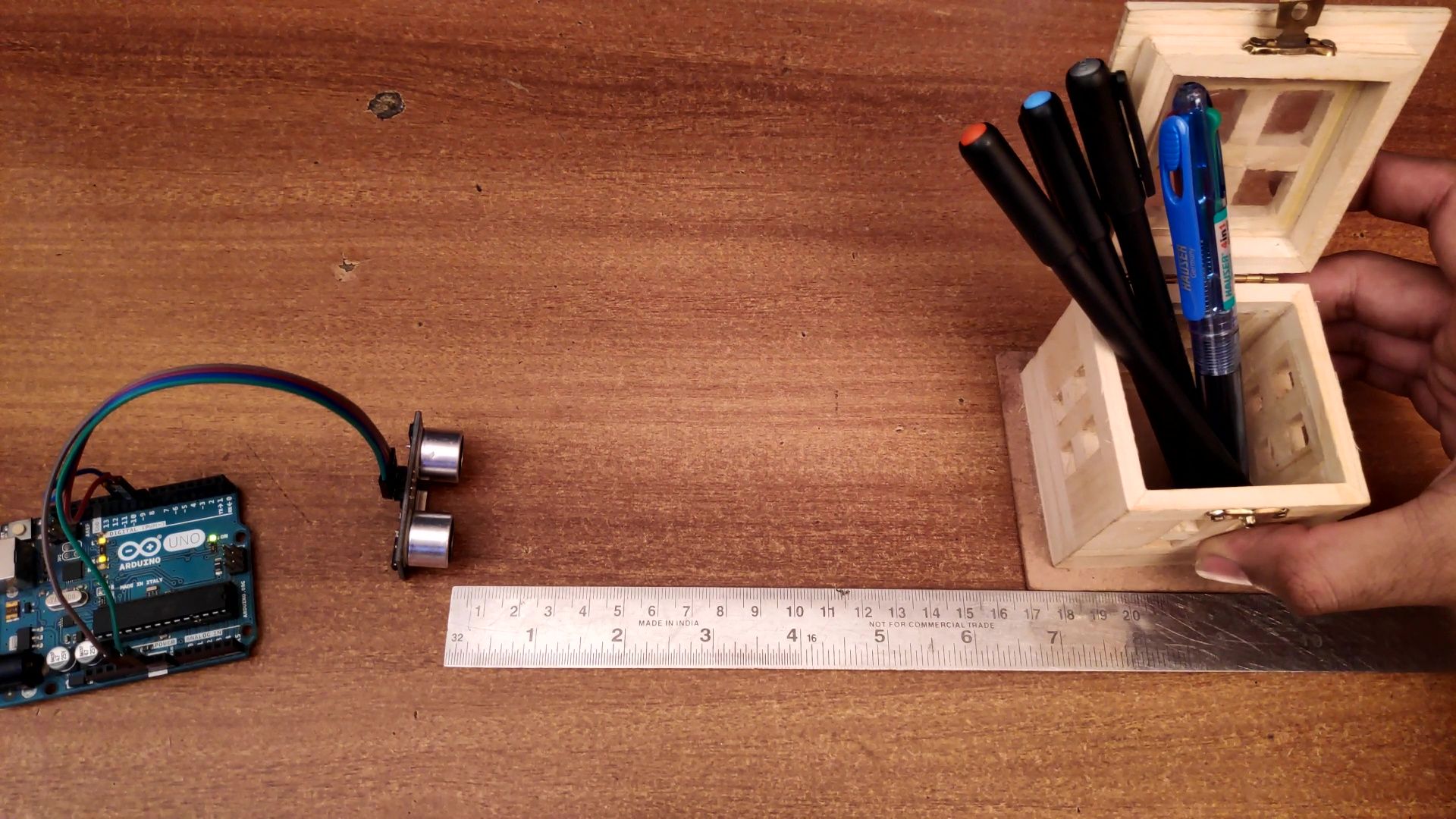Arduino Ultrasonic Sensor Module Tutorial for Beginners (HC-SR04) : 6 ...
