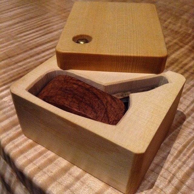 Wooden Thumb Plane