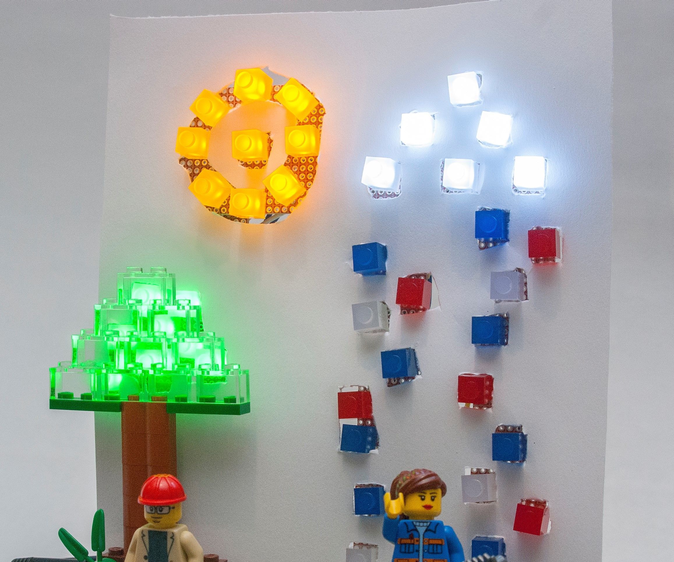 Lego Compatible Weather Tracker