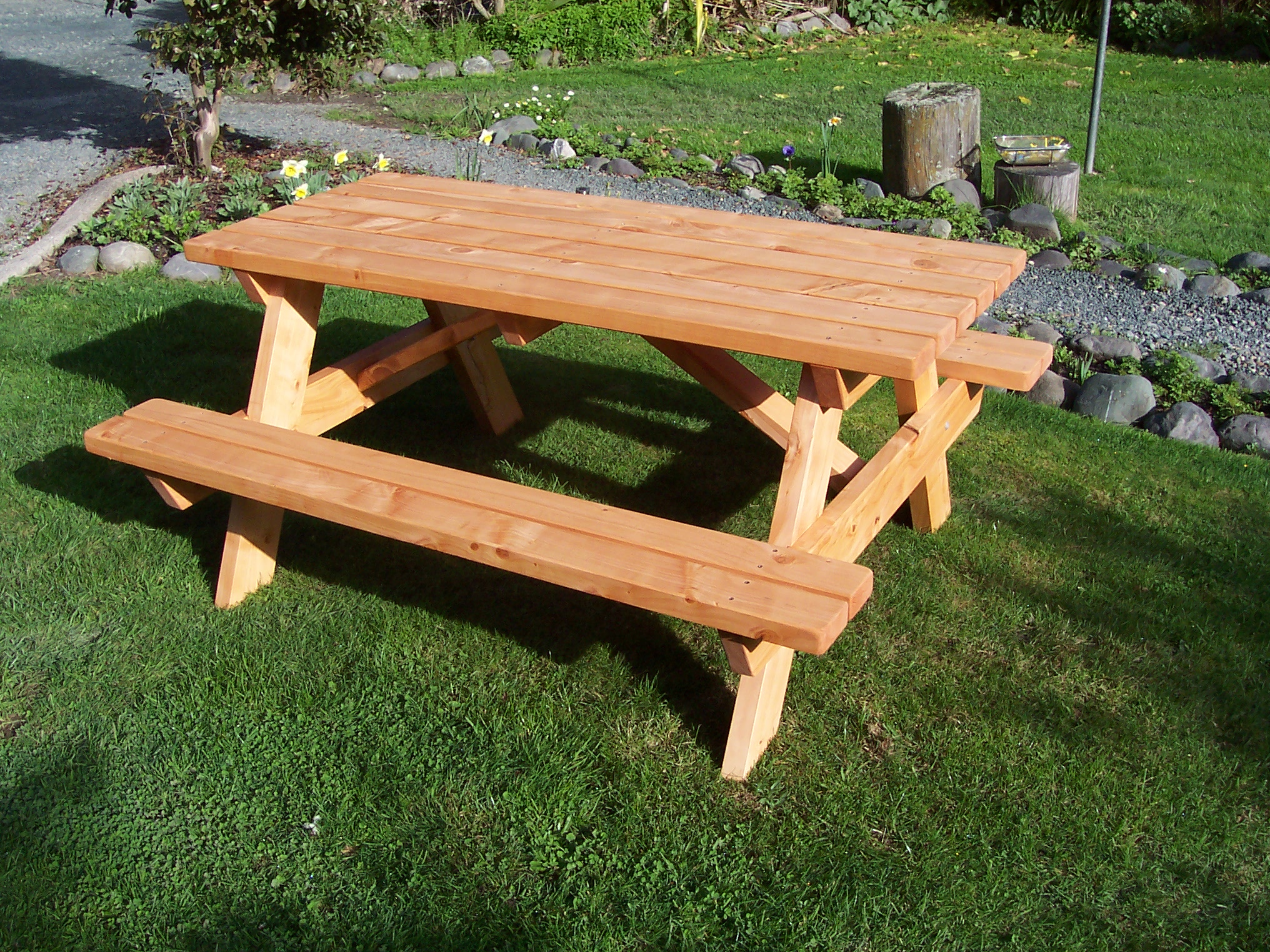 How to build a picnic table - A step by step guide
