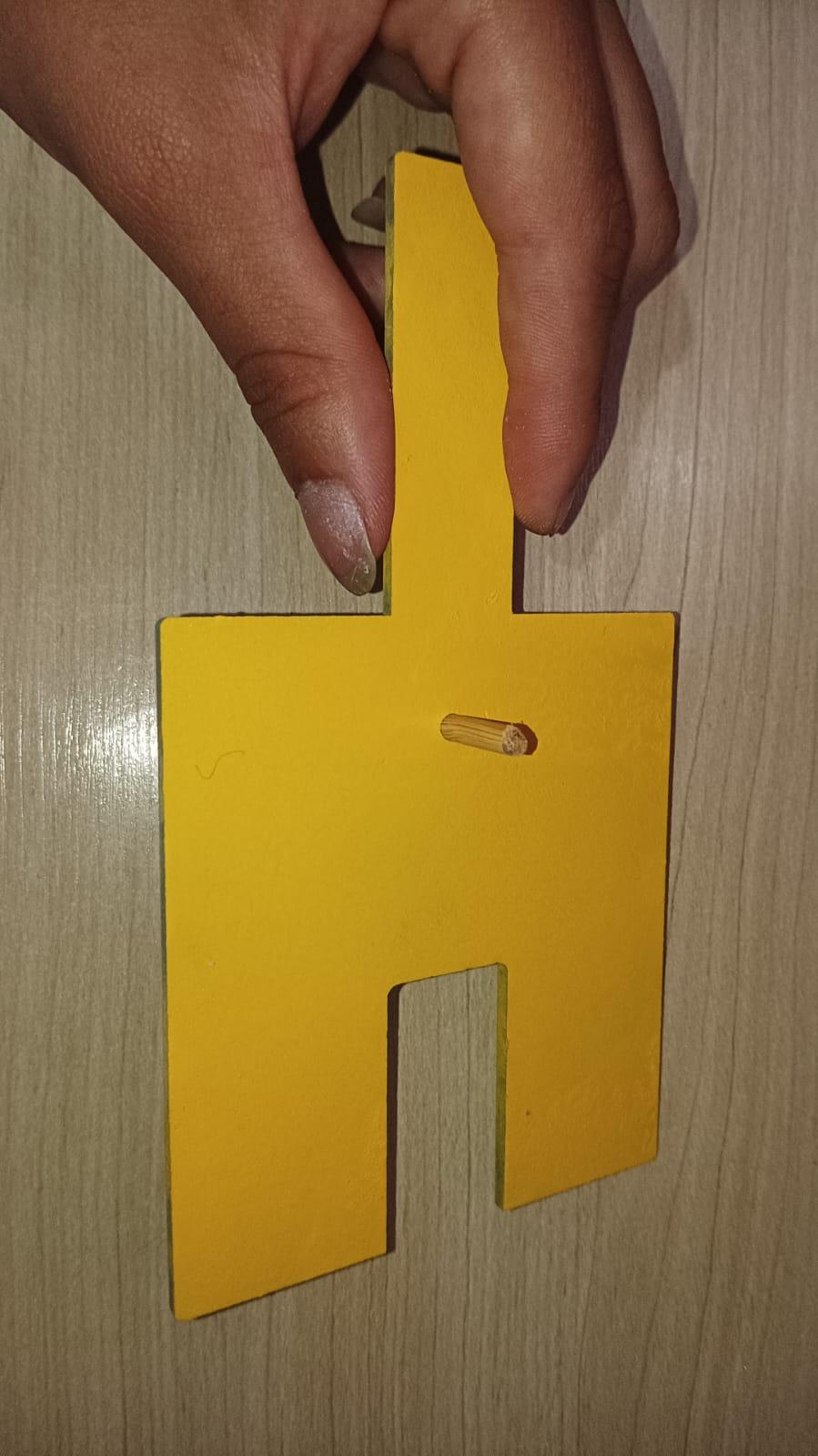 Encaixe Das Rodas Com Os Eixos