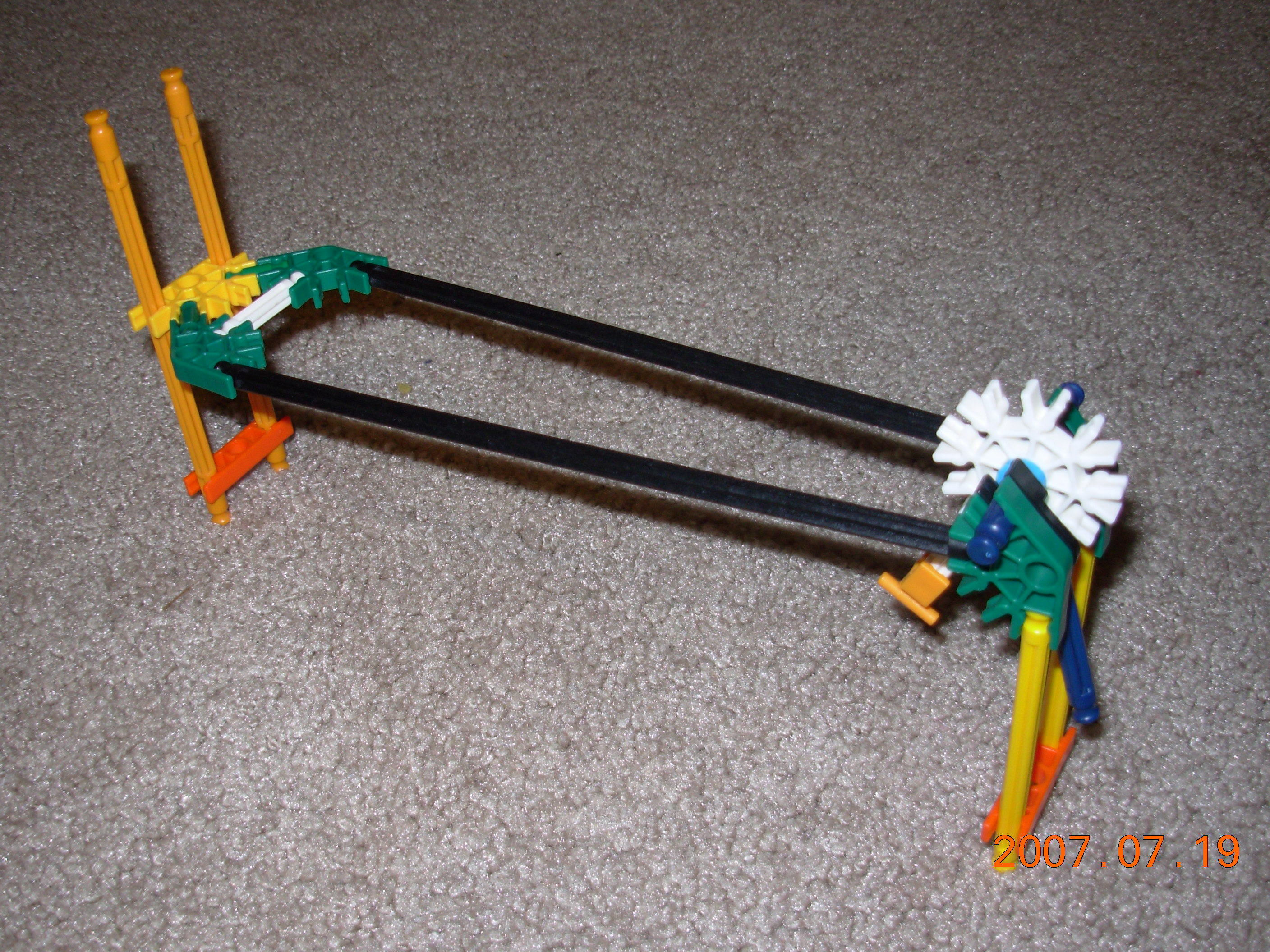 K'nex Bolt Launcher and Bolts