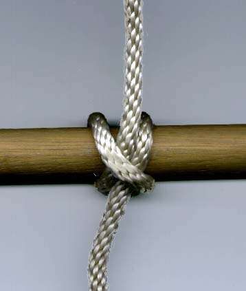 Tieing a Clove Hitch