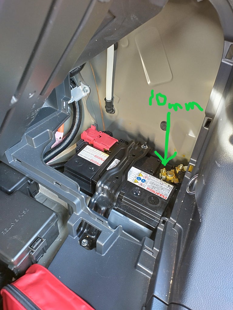 Cablegate Rav4 2025