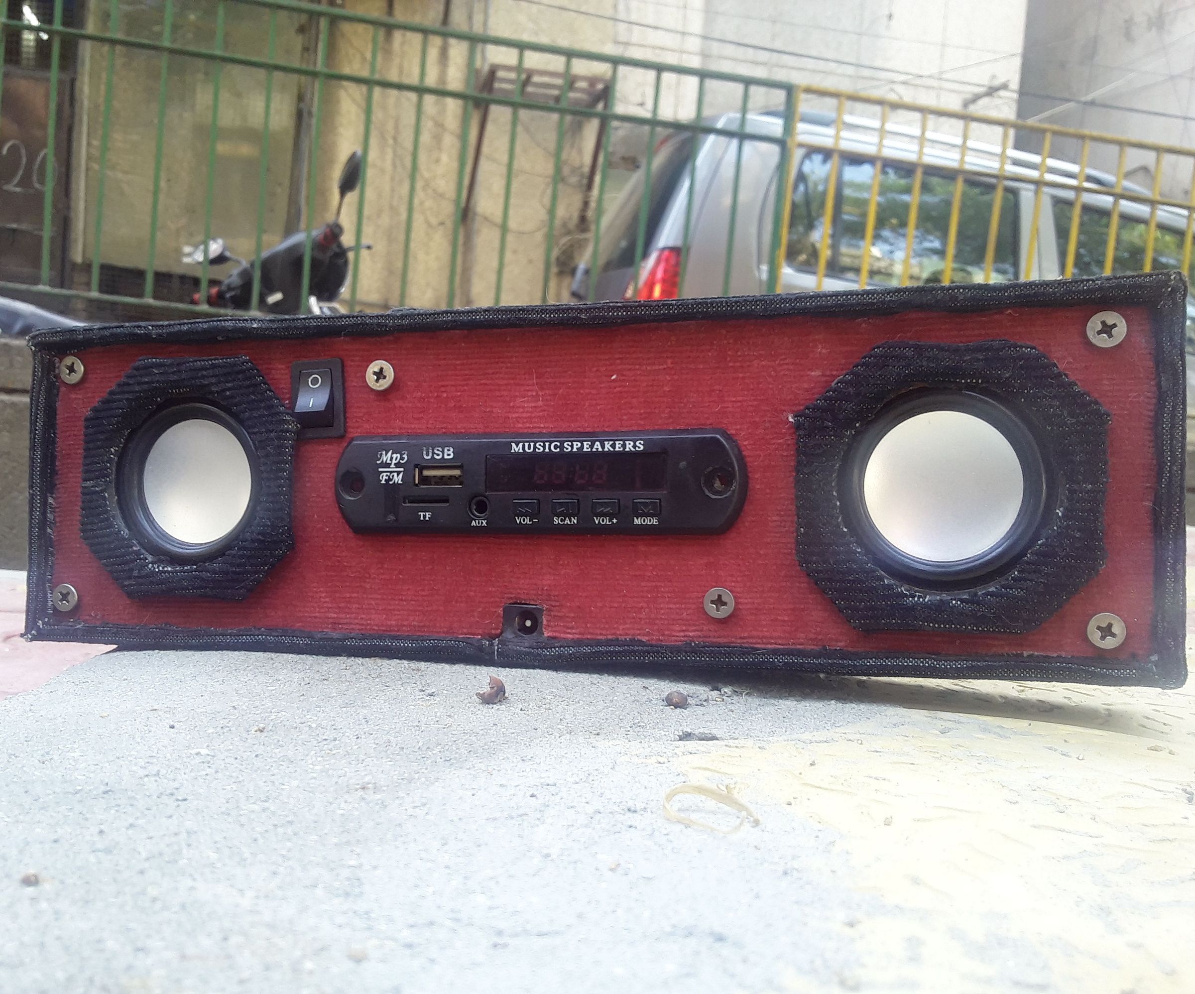 Make a stylish portable speaker(from scratch)
