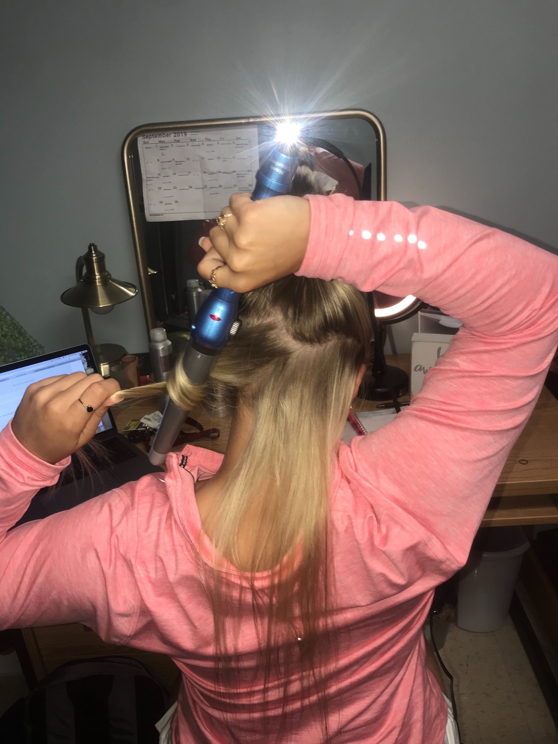 How to Curl Hair With Wand 14 Steps Instructables