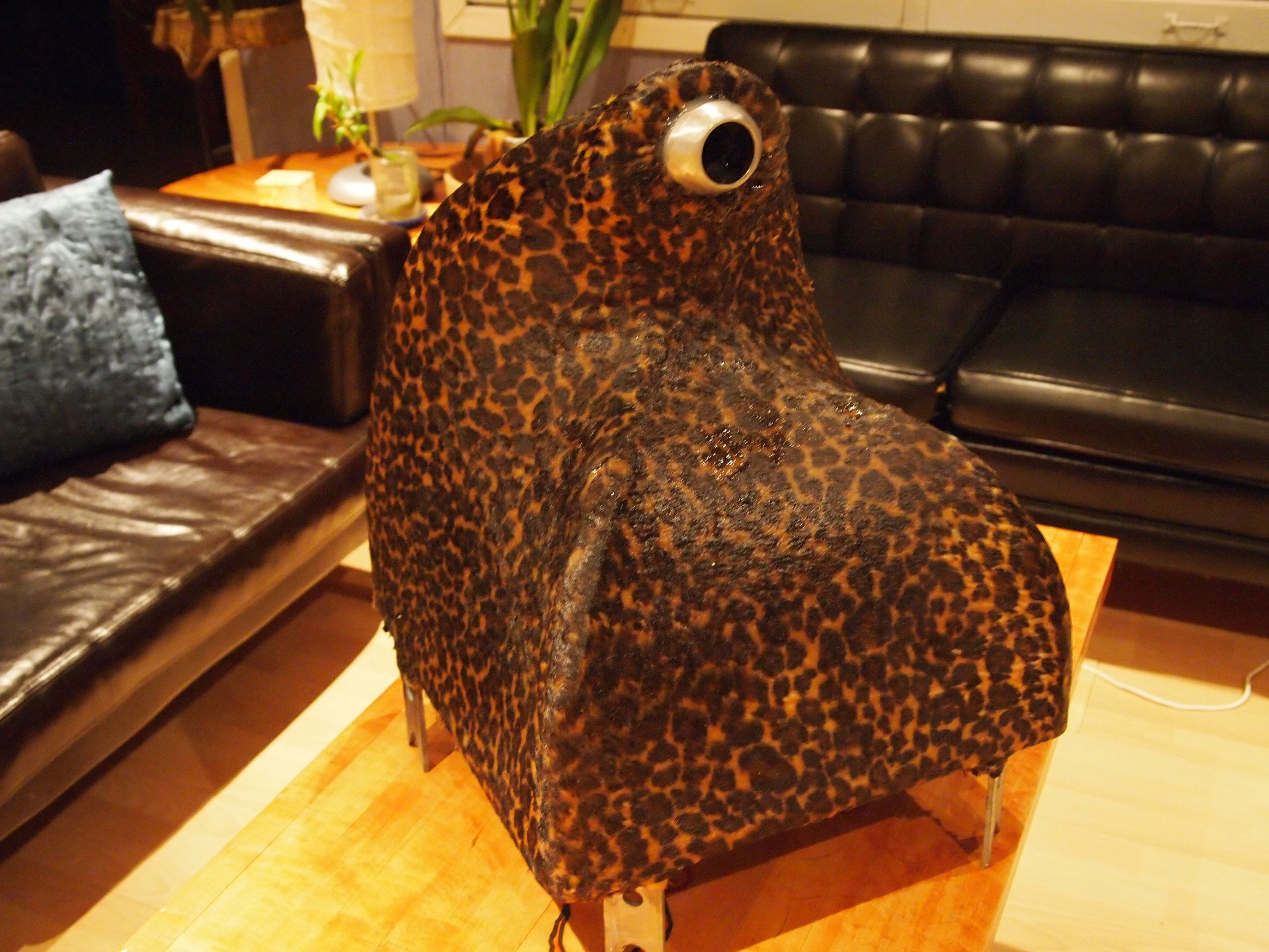 Sexy Swoopy Cheetah Car Speaker Install