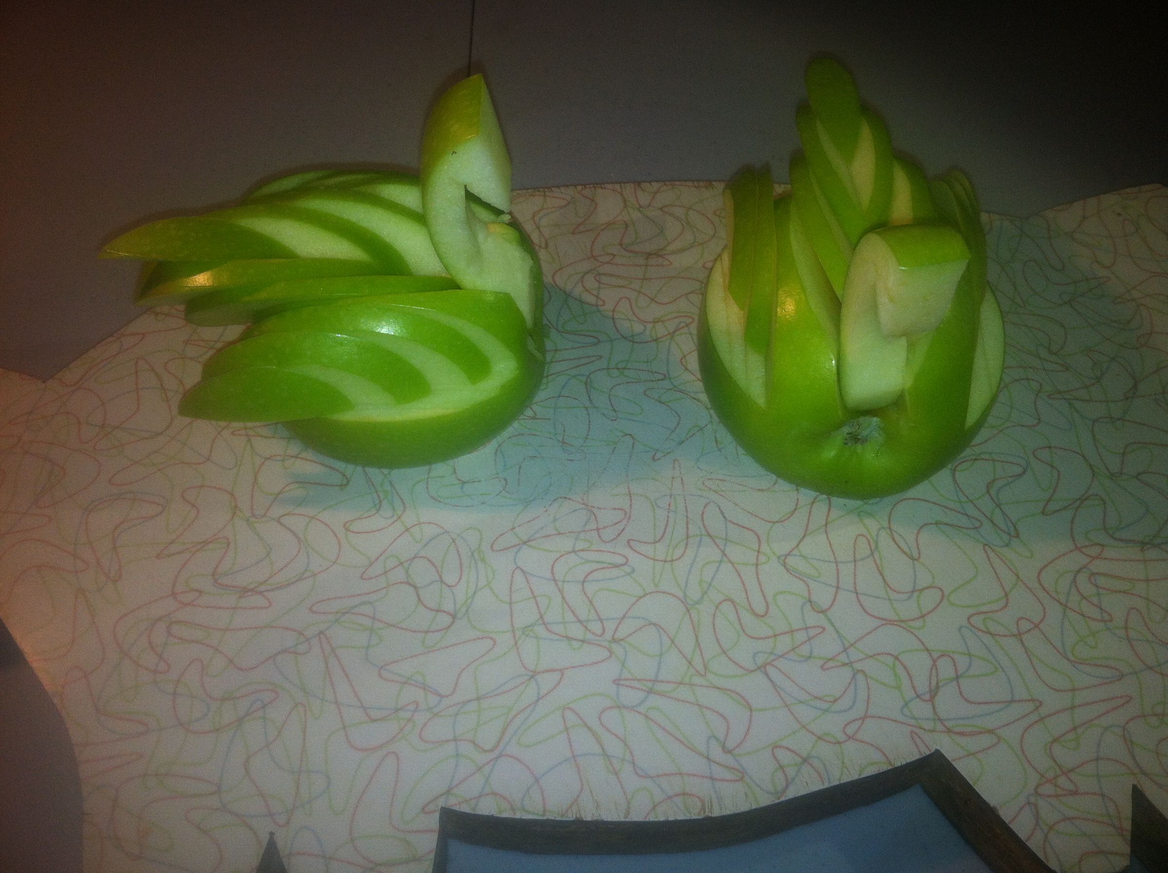 Making a Pretty Bird From an Apple