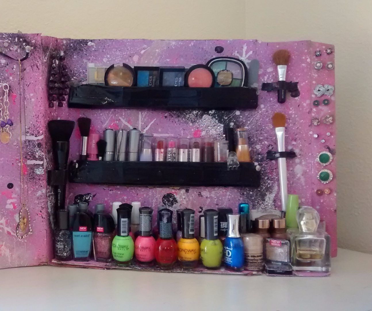  Duct Tape Glitter Beauty organizer ♥ 