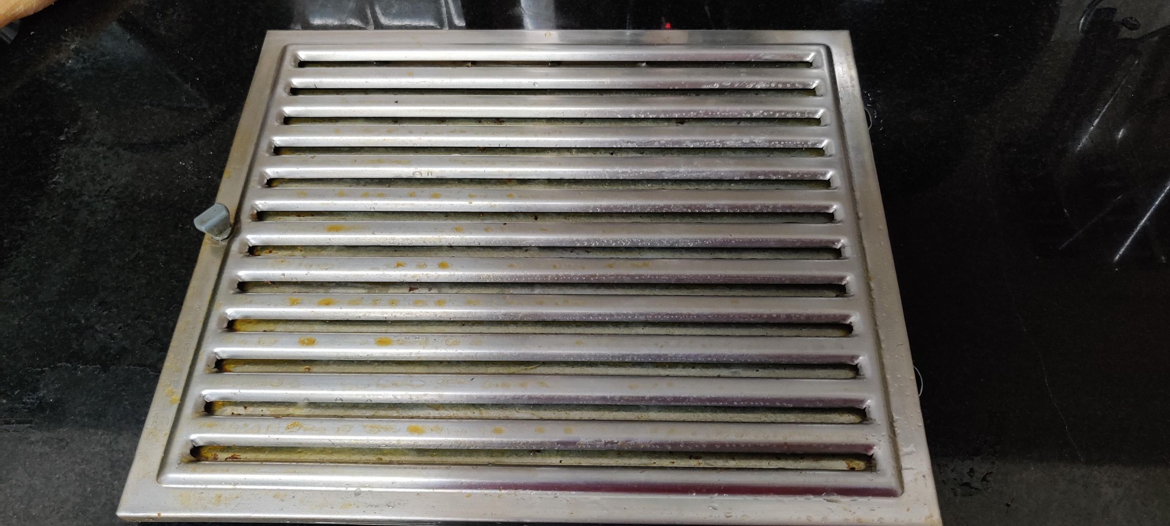 How to Clean Kitchen Exhaust Hood Filter 4 Steps Instructables