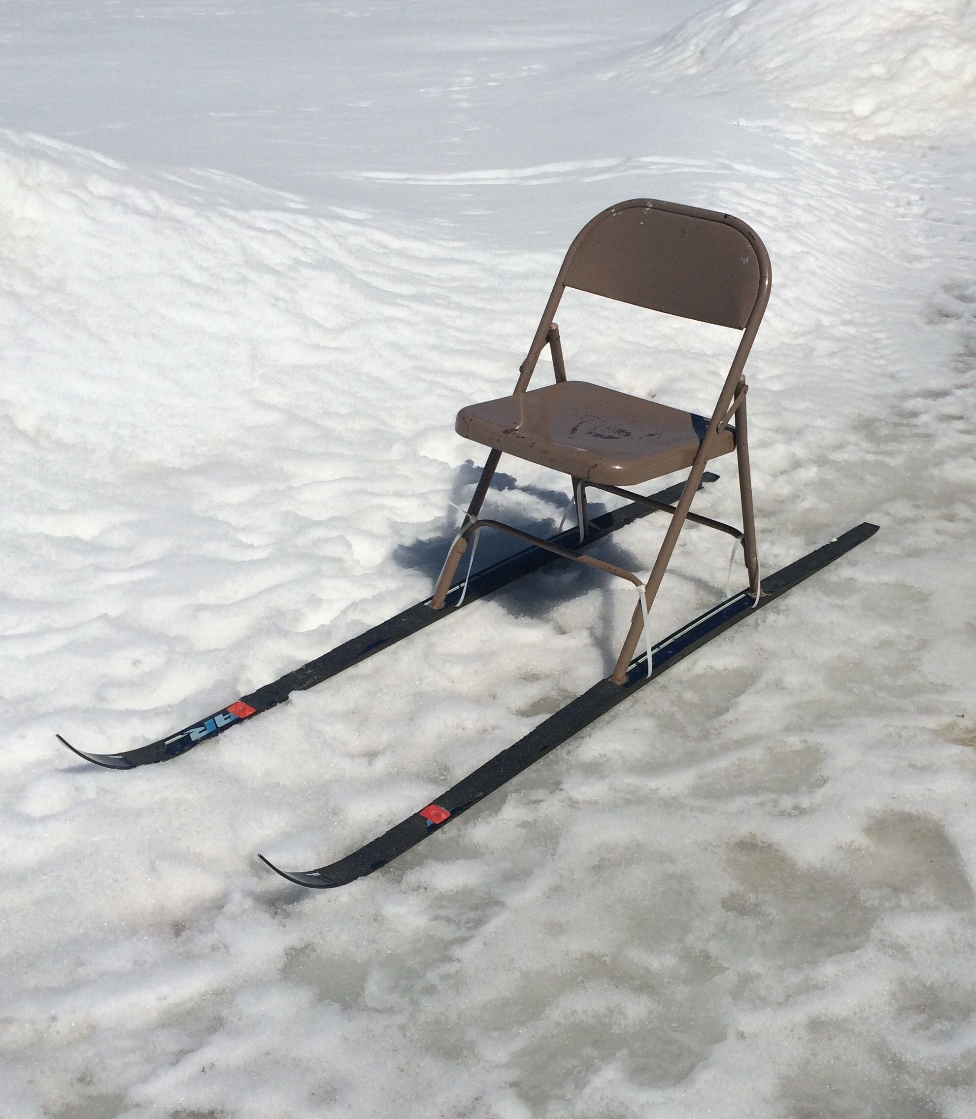 The Chair on Skies