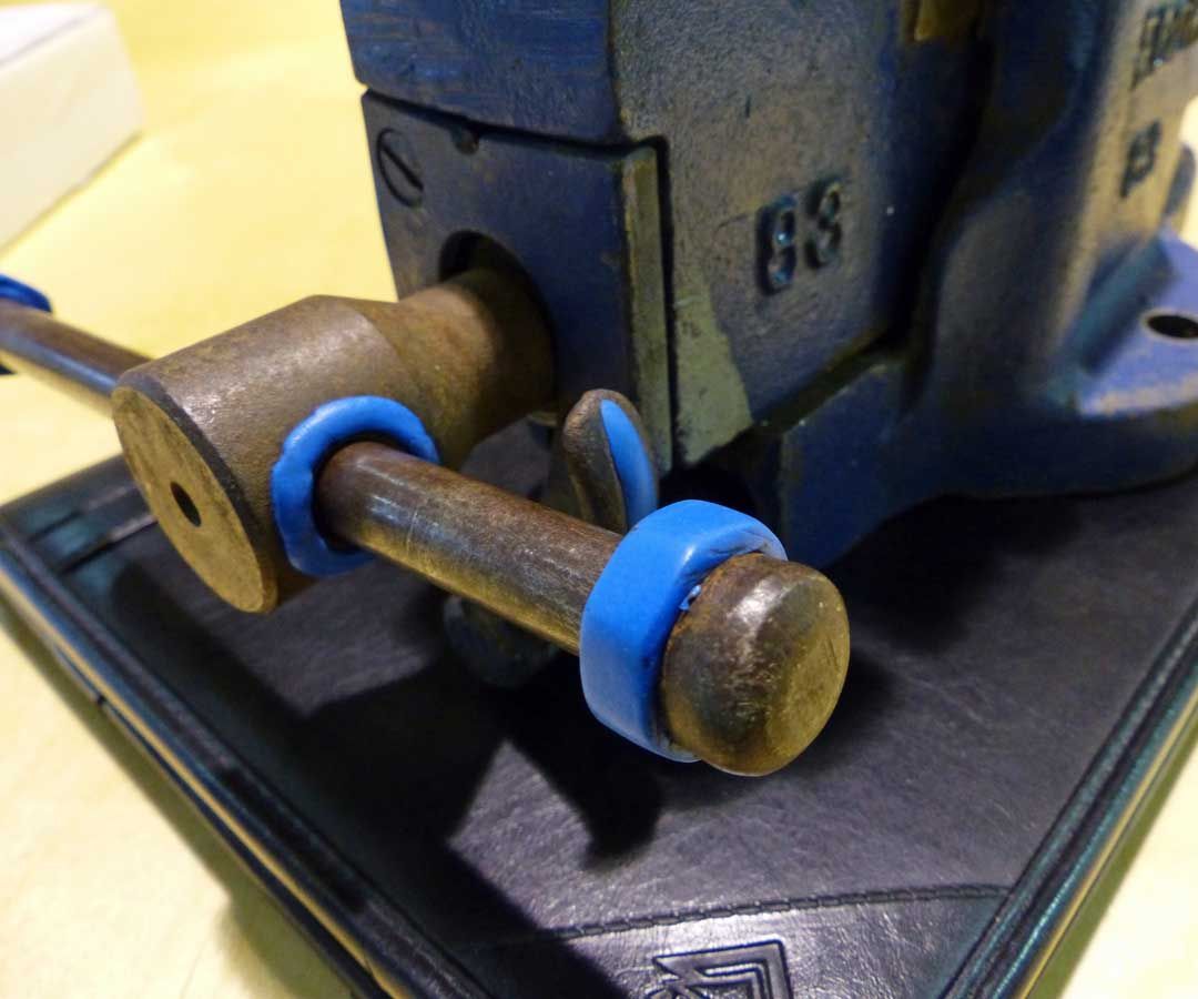 Quieten Vise Handles With Sugru