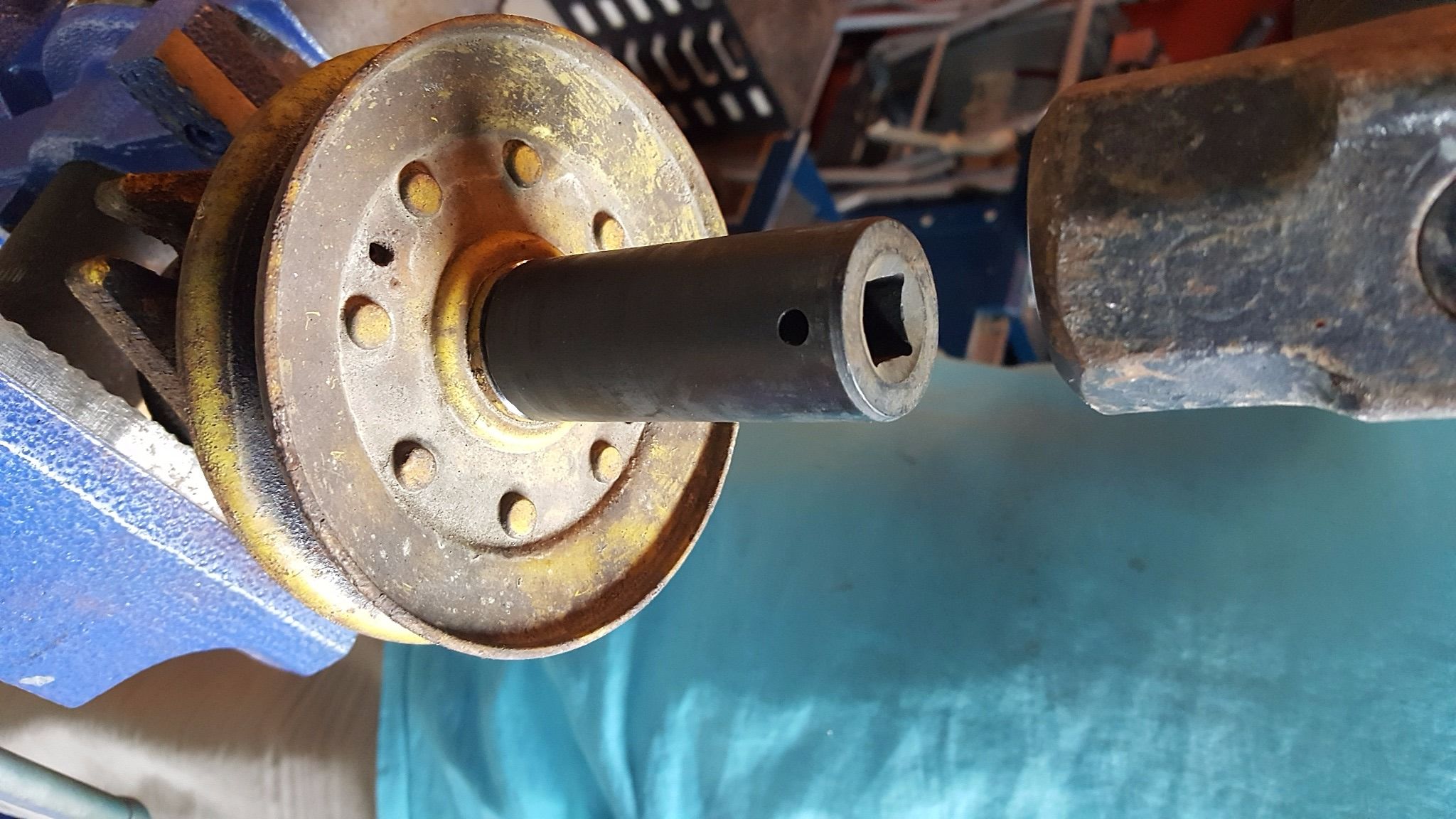 John Deere Mower Deck Spindle Bearing Replacement 13 Steps (with