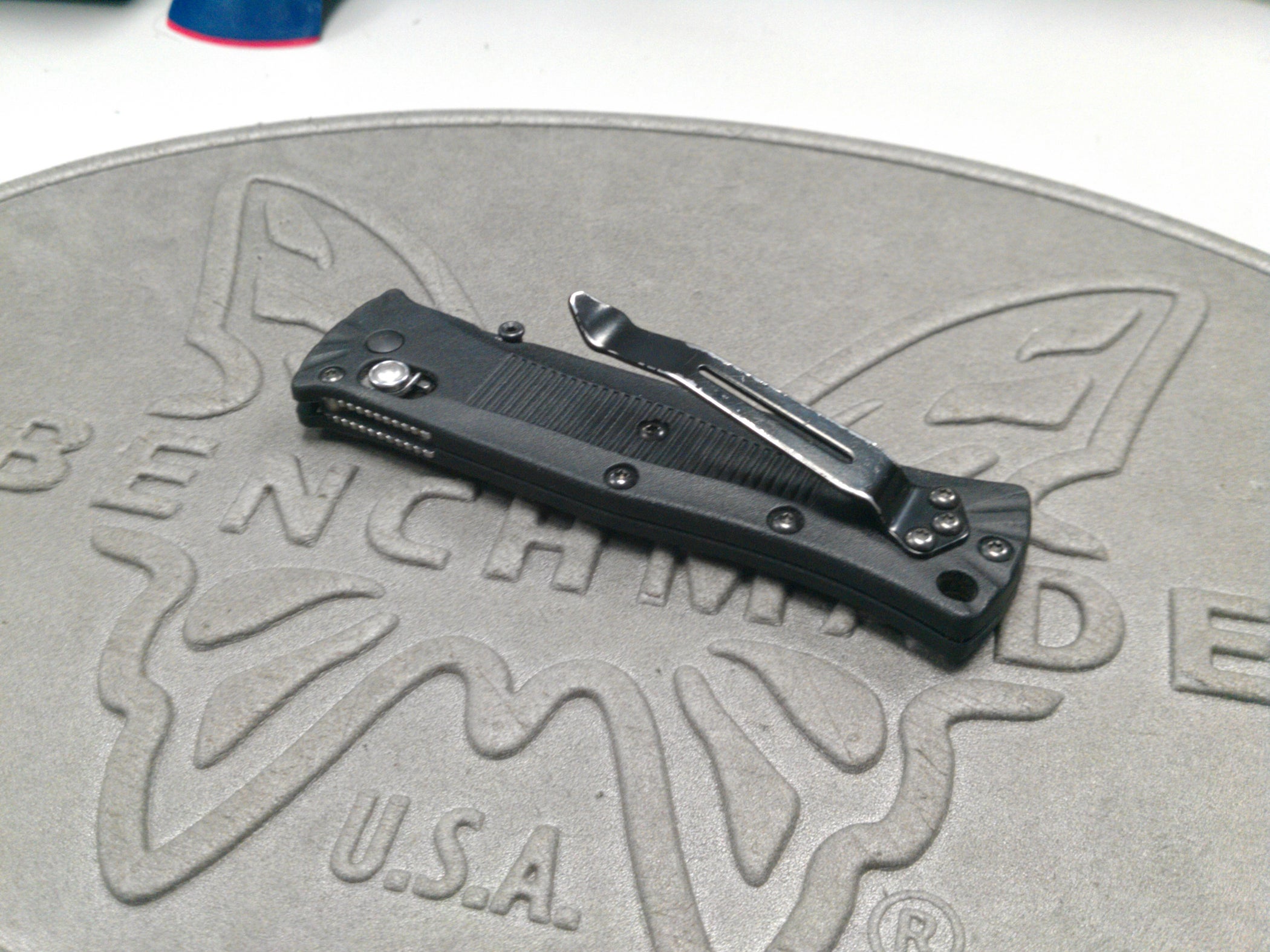 Pocket Knife Maintenance: Tighten, Adjust, or Reposition Your Clip : 4