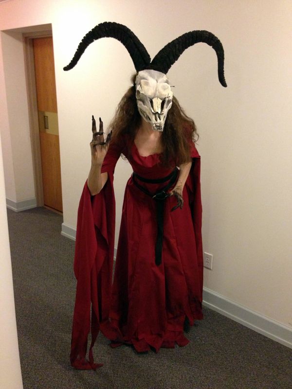 Sorceress With Skull Mask and Horns