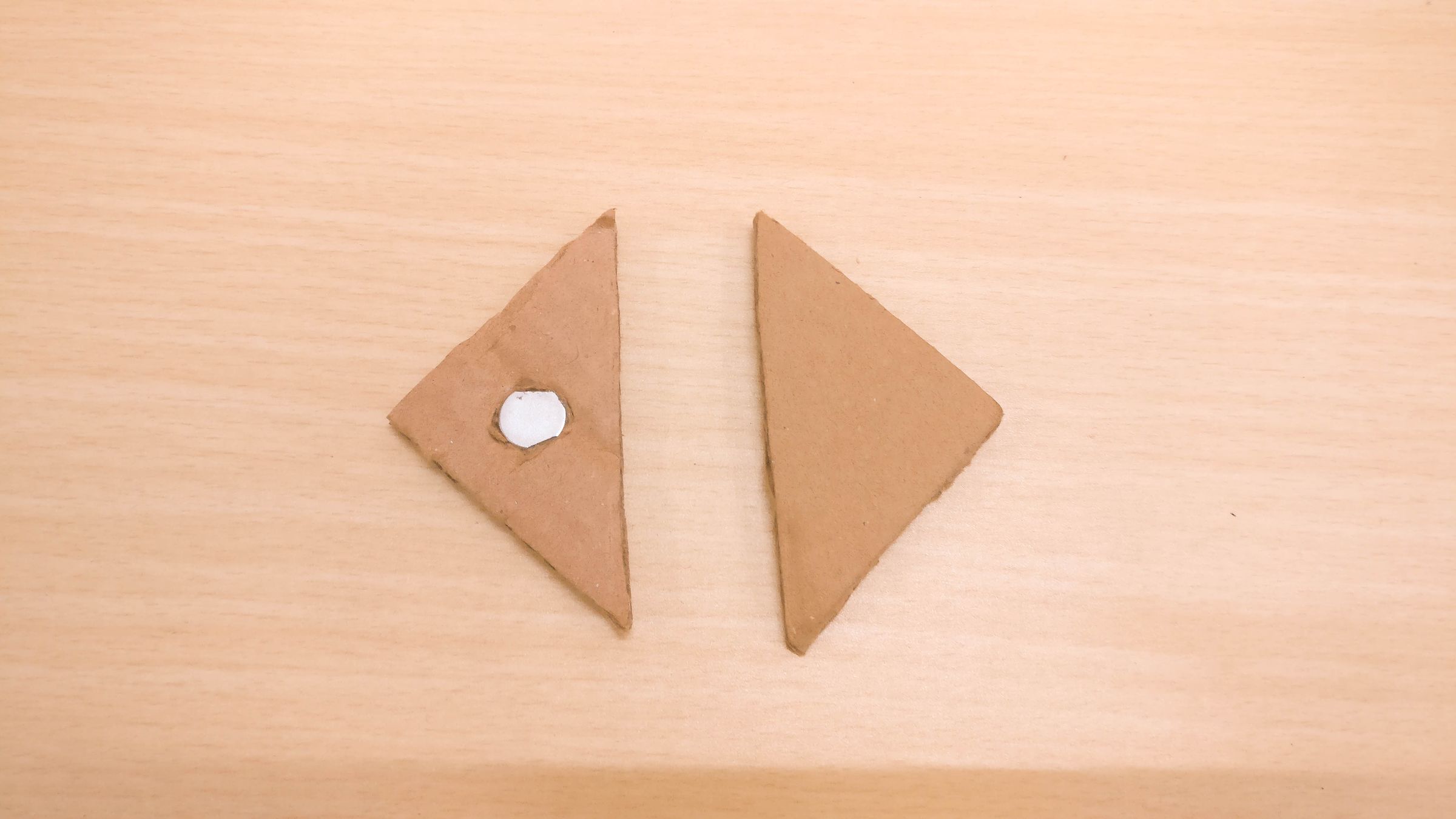 DIY Table Hockey With Cardboard, RGB Lights and Sensors 11