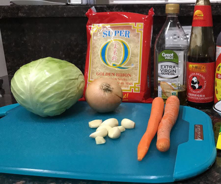 How to Make Pancit! (A Famous Filipino Dish)