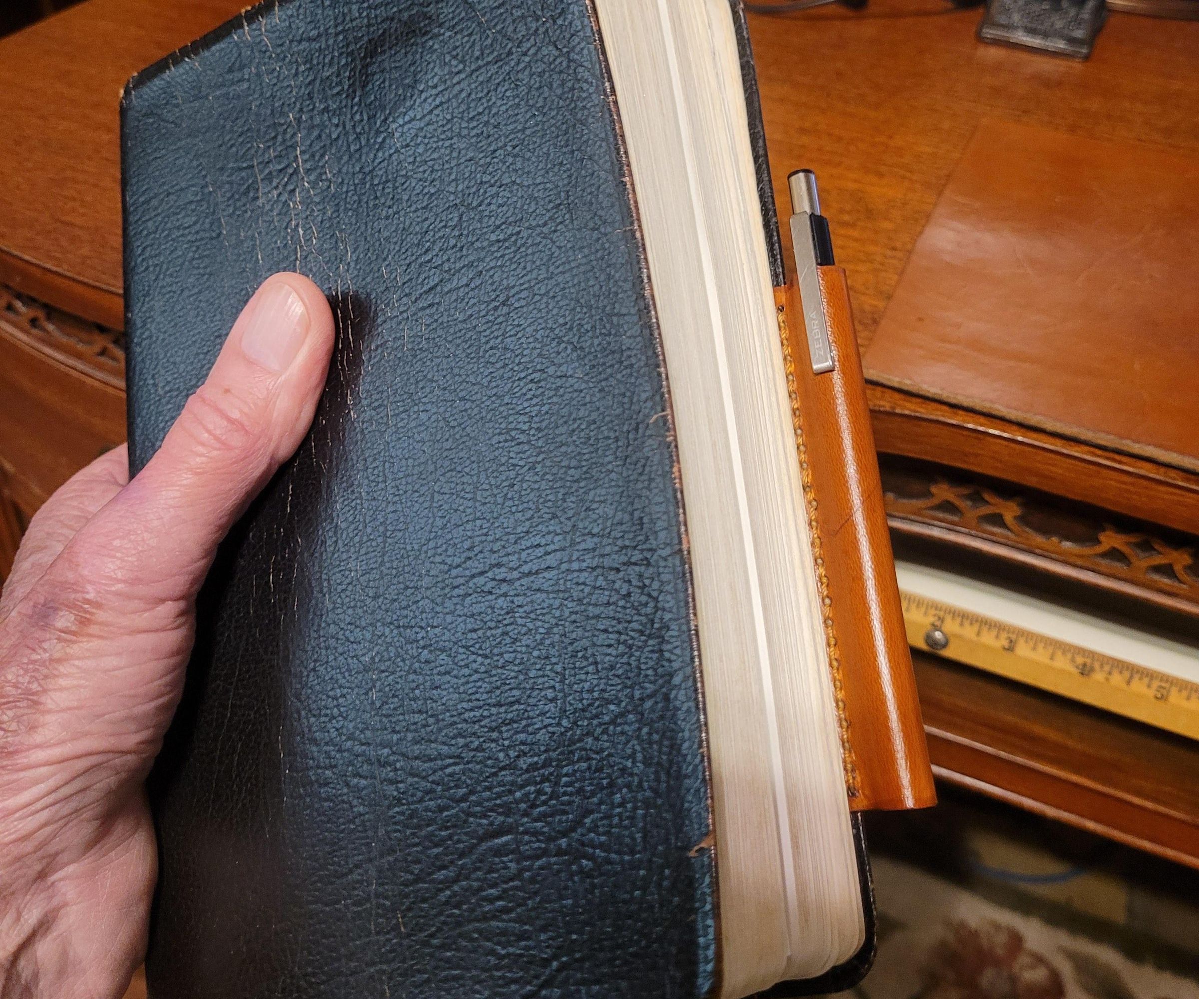 Leather Pen Holder for Book