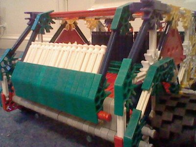 Knex Car With Large Trunk Space.