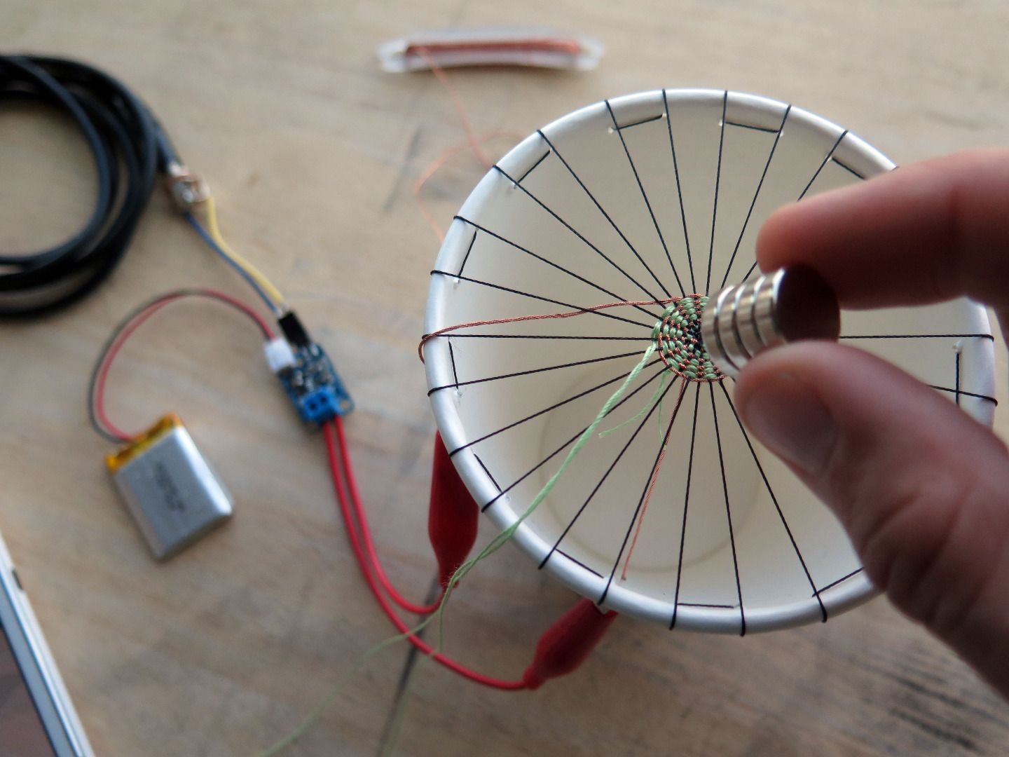 Woven Paper Cup Speaker : 8 Steps (with Pictures) - Instructables