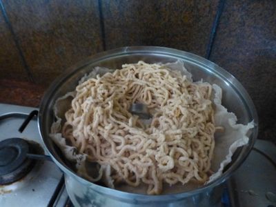 Make Noodles and Steam-cook