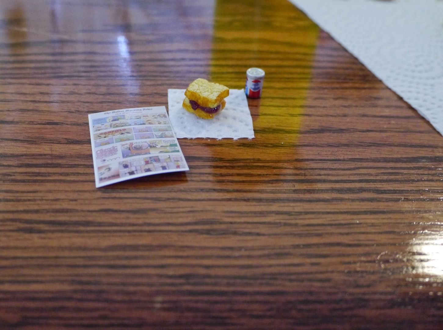 Tiny PB&J Sandwiches!