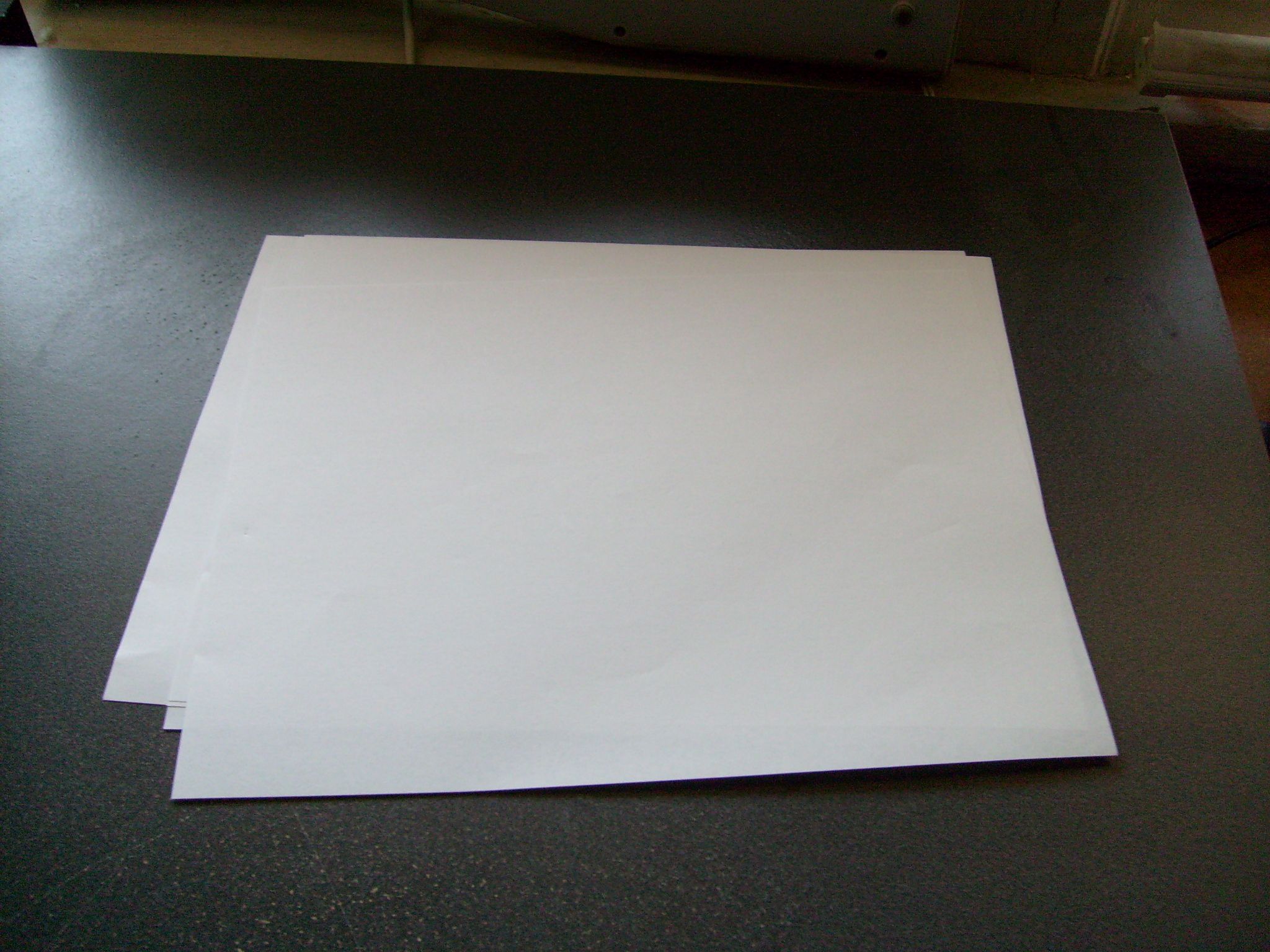 How to Make the Easiest  Paper Claws 