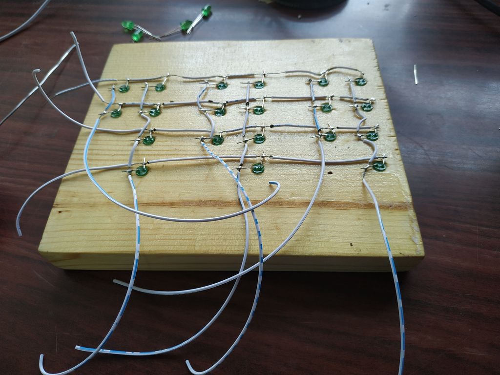 Connecting LEDs