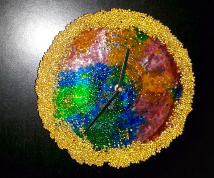 Rainbow Acryl Wallclock 