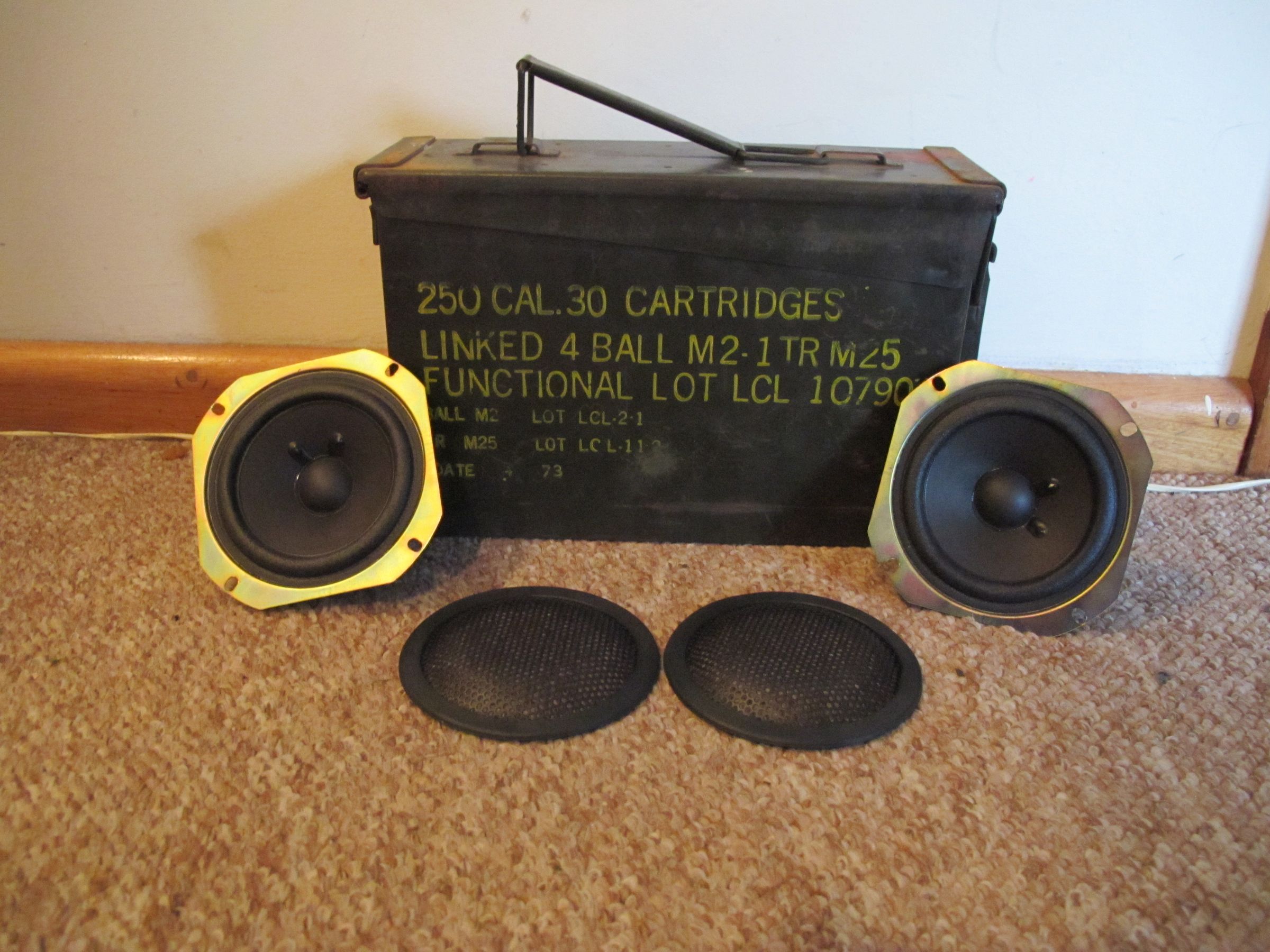BoomBox Portable IPod Speaker for Under $20!