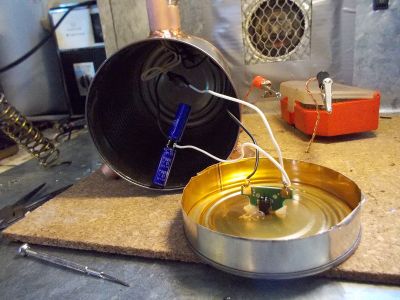 Add a Capacitor for a Fade Out Effect When Turned Off (Optional)