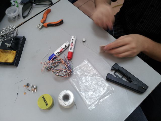 Control De Voltaje Para Ventilación En PC