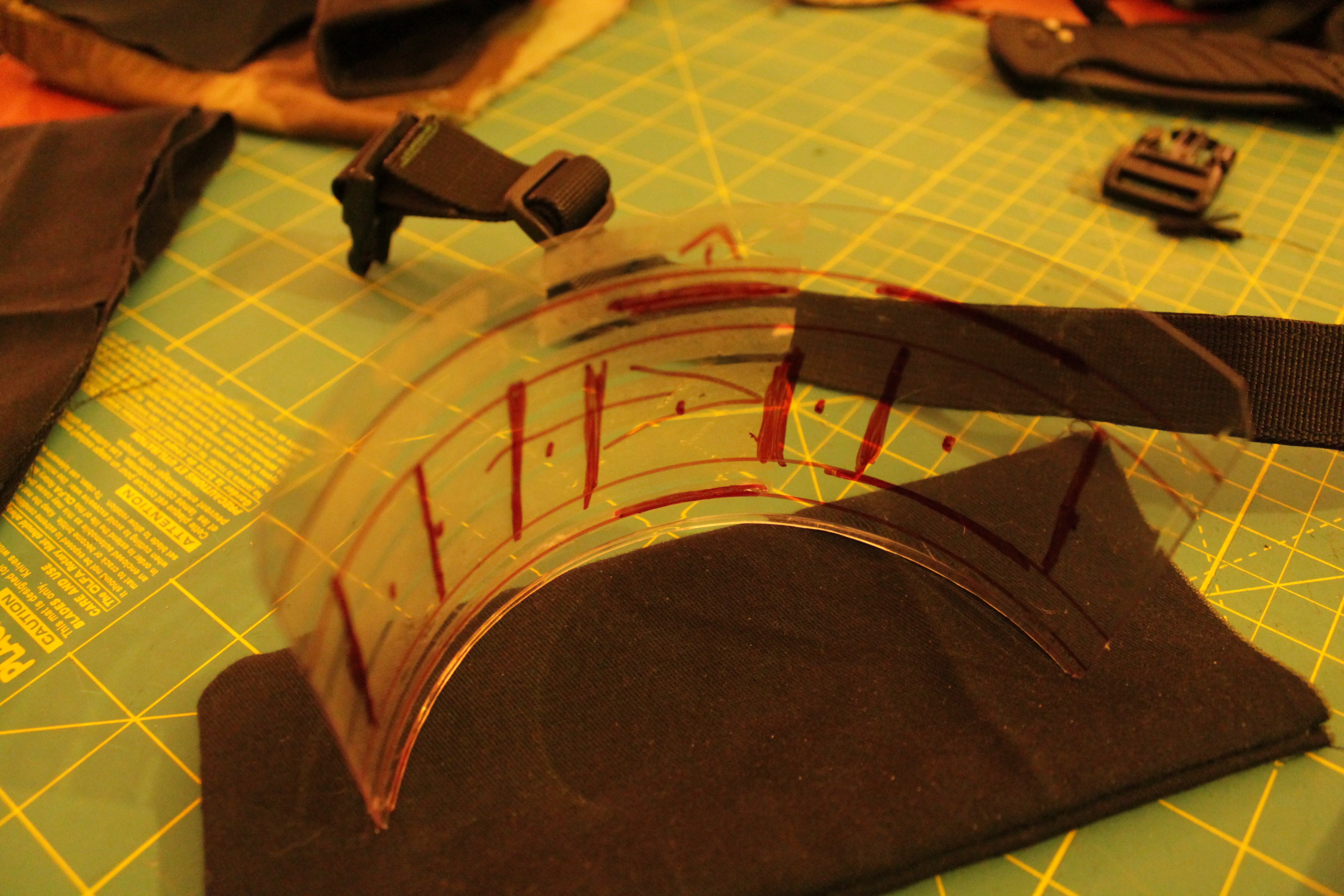 Large Recycled Peanut Butter Container Leg Drop Instructables