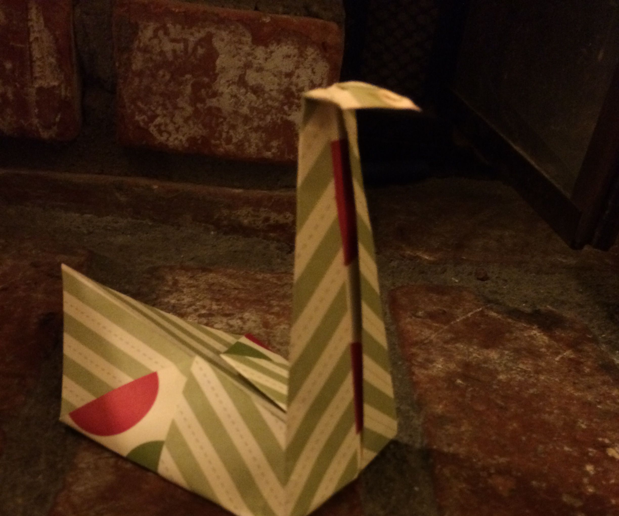 Fabulous Paper Swan for All Occasions 