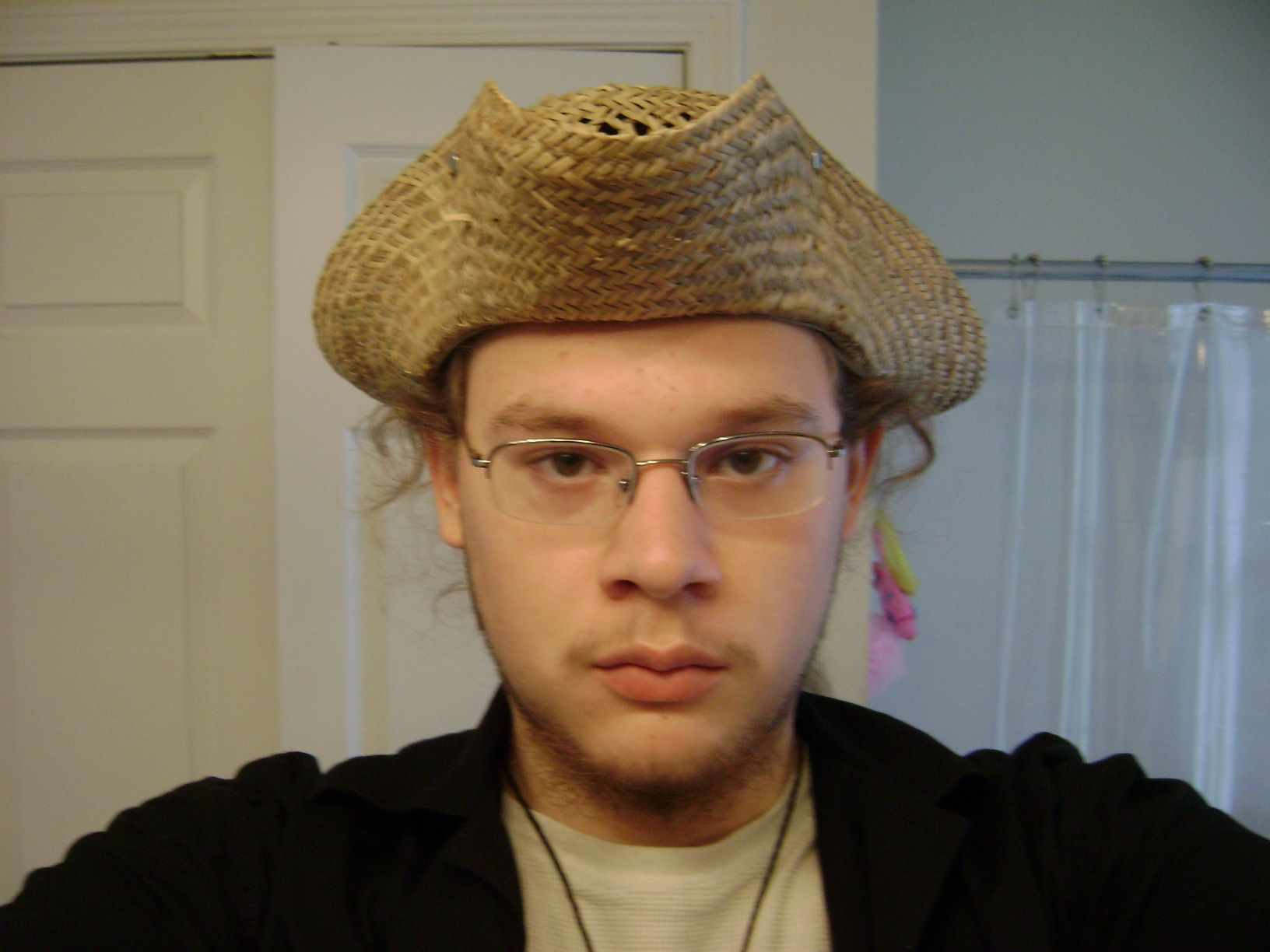 Make a Trifold Pirate Hat! 6 Steps Instructables