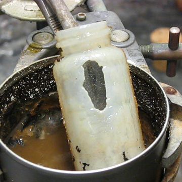 Dissolve Glass With Drain Cleaner