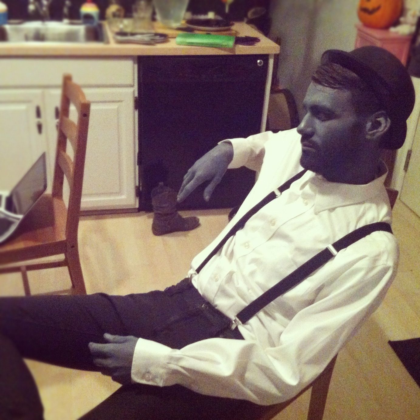 Black and White Silent Film Costume + Makeup Tutorial