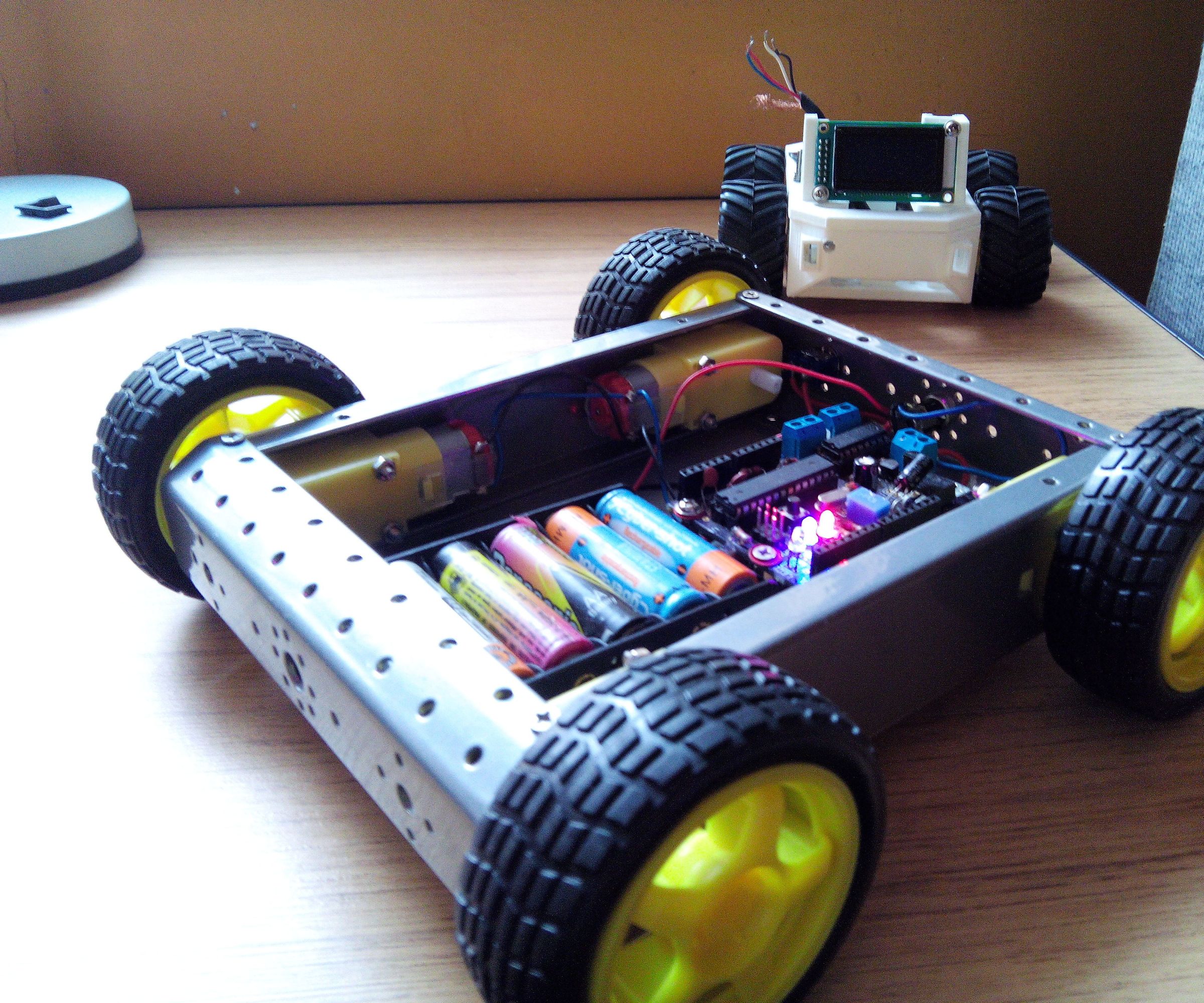 How to Make Small Robots With NRover Board