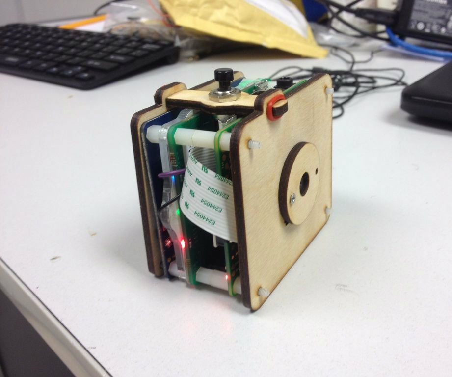 Raspberry Pi Compact Camera