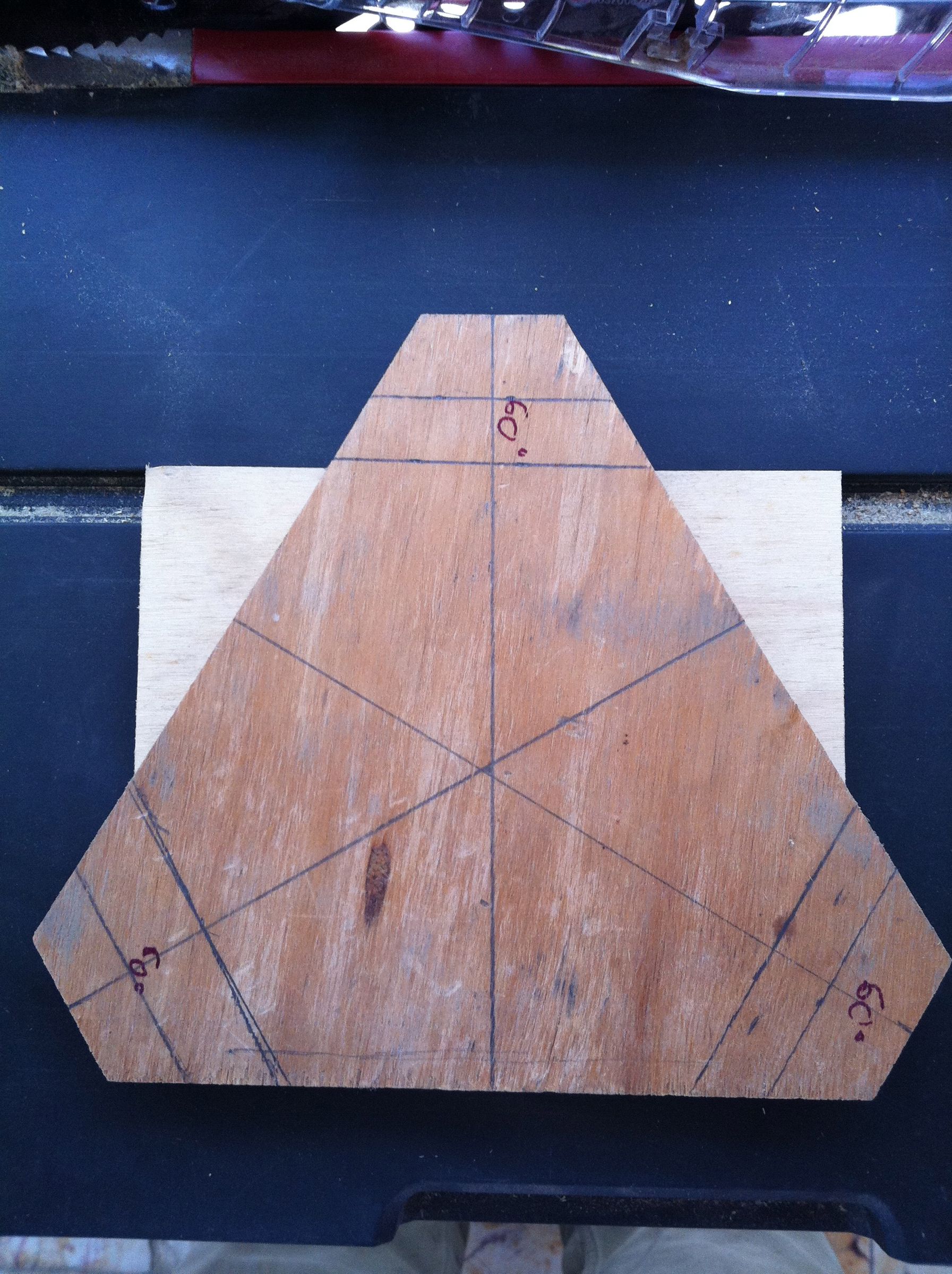 Make a Router Lift Out of Recycled Closet Door Rails. 12 Steps (with