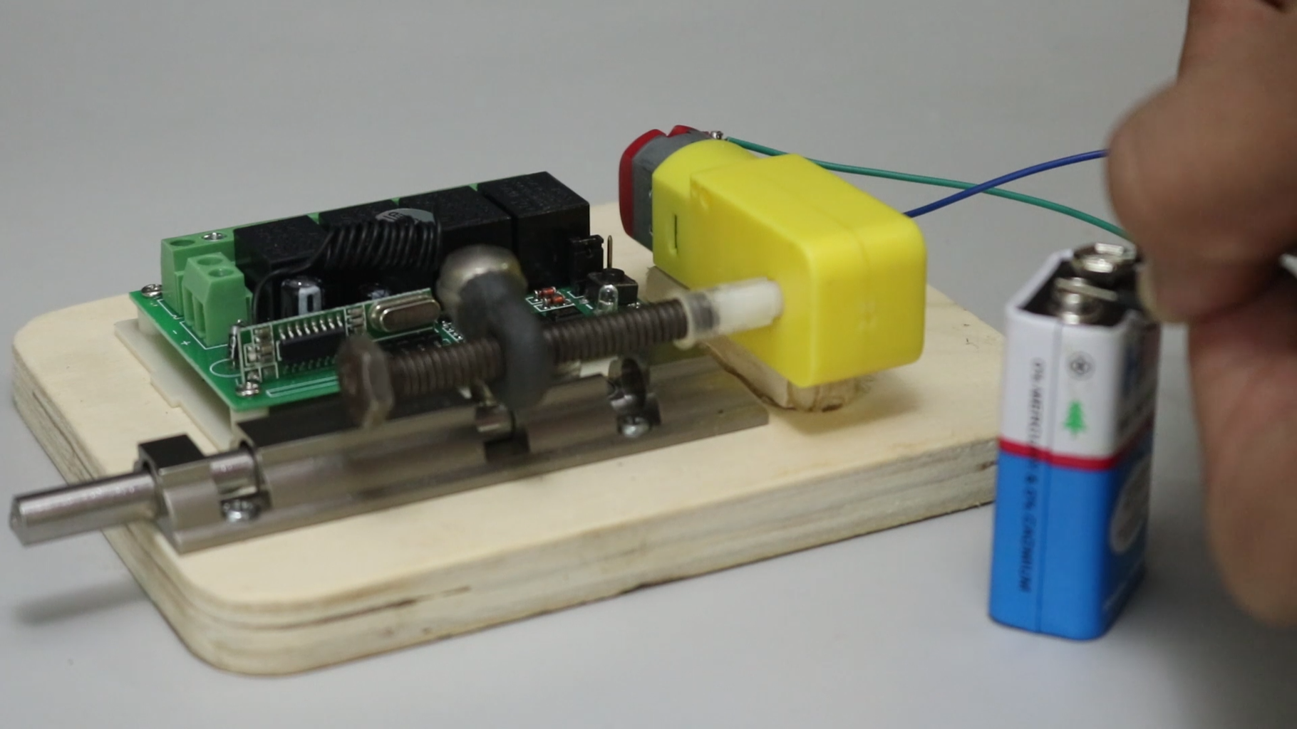 Remote Control Lock : 12 Steps (with Pictures) Circuit Diagram
