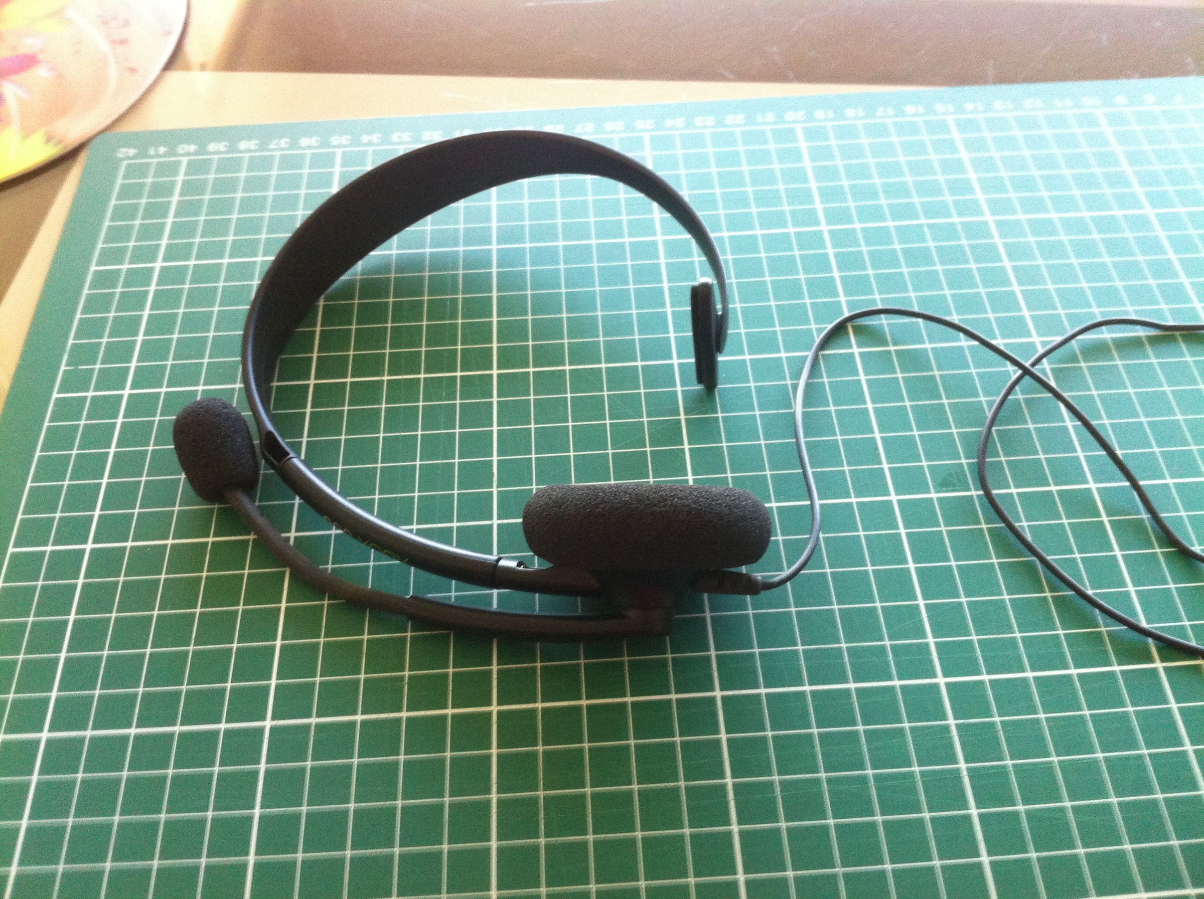 Annoying XBOX 360 Headphones Cables Solution Instructables