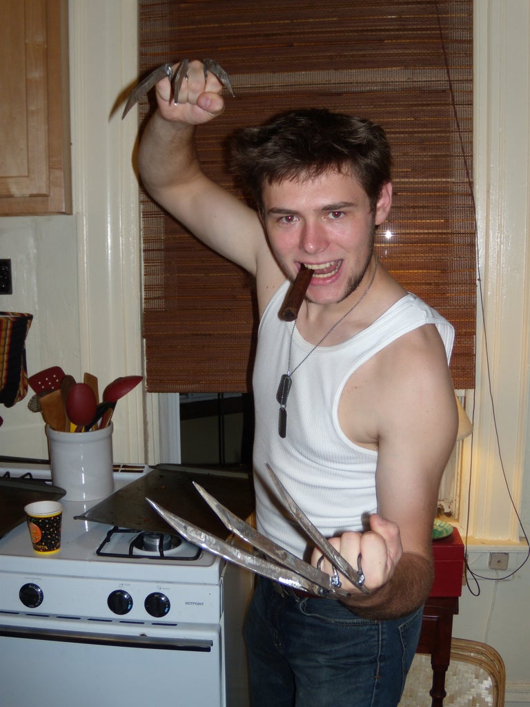 Wolverine Claws 4 Steps (with Pictures) Instructables
