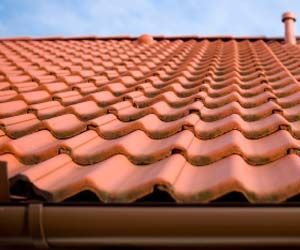 Tips to Use When Getting Roofing Services